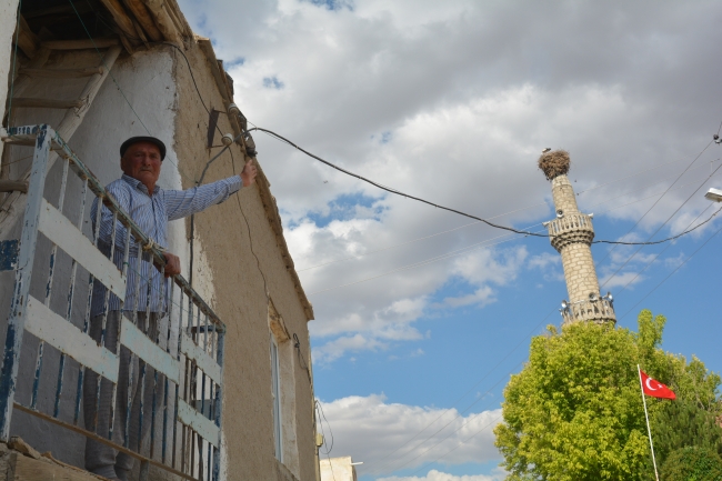 "Hatırlı" misafirleri var diye ne direğe dokundular ne de minareye...